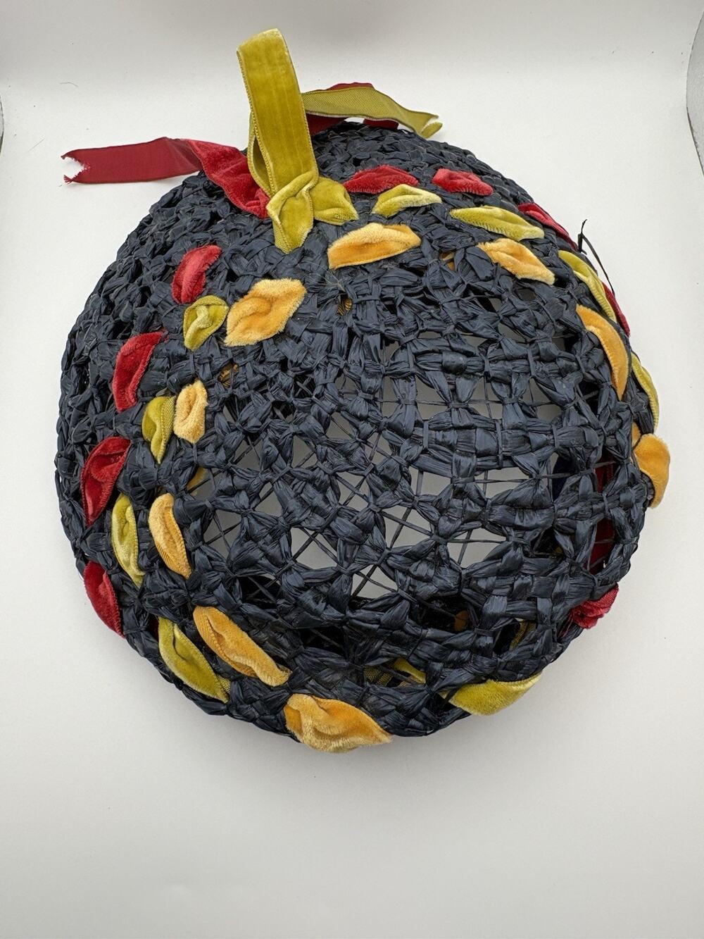 Vintage 1950s Schiaparelli Paris Open Weave Straw Hat Velvet Leaves Ribbon Beret